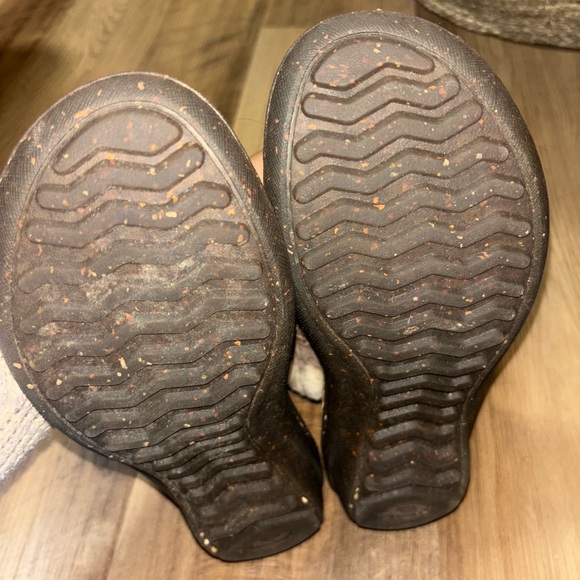 UGG Tan and Cream Shearling Boots - Picture 5 of 5